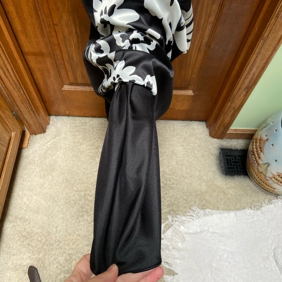 WHBM Formal Gown - Picture 12 of 12